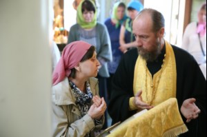 Божественная литургия в храме во имя Всех Святых, в земле Российской просиявших, г.Саратова