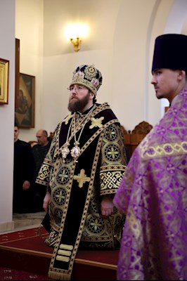 Литургия Преждеосвященных Даров в Свято-Алексиевском женском монастыре г. Саратова