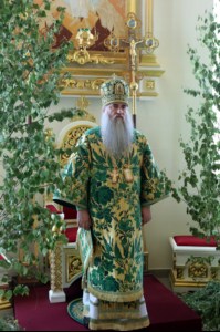 Божественная литургия и Великая вечерня в Свято-Троицком соборе Вольска