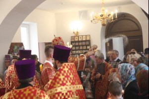 Великое освящение храма святой великомученицы Екатерины г. Саратова и Божественная литургия в новоосвященном храме