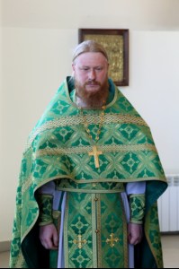 Божественная литургия и Великая вечерня в Свято-Троицком соборе Вольска