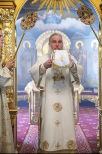 Крещальная литургия в Свято-Троицком кафедральном соборе г.Саратова