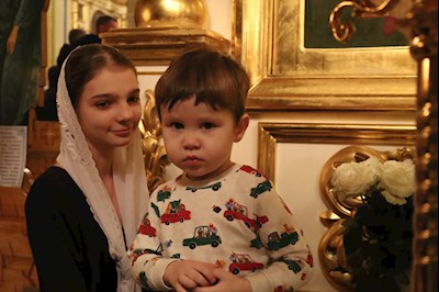 Великая рождественская вечерня в Покровском соборе г. Саратова