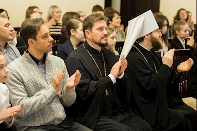 Митрополит Игнатий наградил победителей регионального этапа конкурса «Красота Божьего мира»