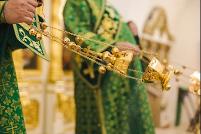 Архиереи Саратовской митрополии совершили Божественную литургию в соборном храме святого благоверного князя Александра Невского г. Ртищево