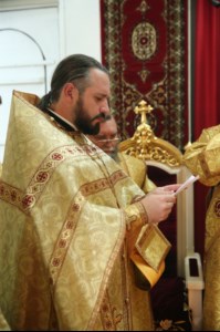 Божественная литургия в храме во имя Всех святых, в земле Российской просиявших, г.Саратова