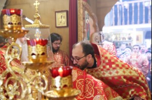 Божественная литургия и панихида в храме во имя святителя и чудотворца Николая на Елшанском кладбище г.Саратова