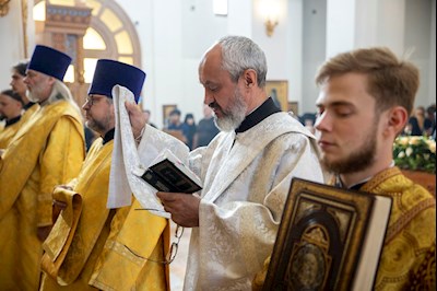 Митрополит Игнатий совершил Божественную литургию в Свято-Алексиевском женском монастыре г. Саратова