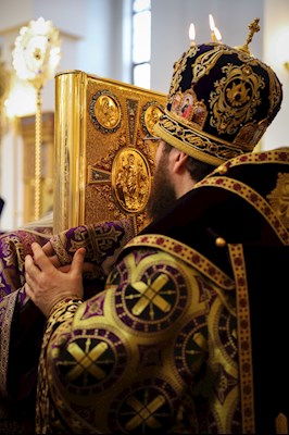 Литургия Преждеосвященных Даров в Свято-Алексиевском женском монастыре г. Саратова