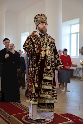Божественная литургия в храме новомучеников и исповедников Саратовских г. Саратова