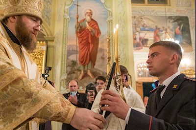 Митрополит Игнатий совершил ночную Божественную литургию в Покровском соборе г. Саратова