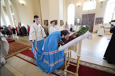 Митрополит Игнатий совершил Божественную литургию в кафедральном соборе Живоначальной Троицы г. Вольска