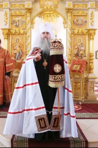 Божественная литургия в Свято-Троицком кафедральном соборе Вольска