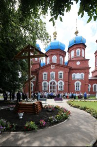 Архипастырская поездка в Петровский район