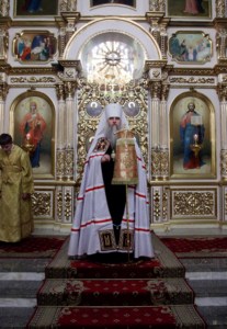 Всенощное бдение в храме в честь Покрова Пресвятой Богородицы г. Саратова
