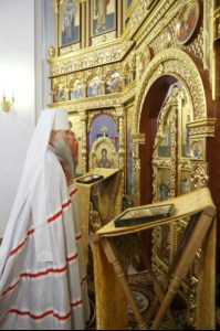 Божественная литургия в храме во имя святого великомученика Георгия Победоносца города Саратова