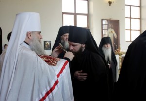 Божественная Литургия в Cвято-Никольском мужском монастыре г. Саратова