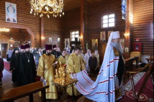 Божественная литургия в храме в честь Сретения Господня г. Саратова