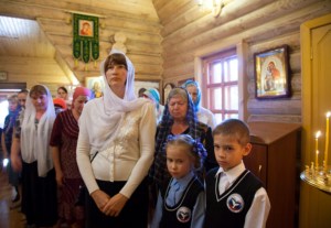 Всенощное бдение в храме в честь Рождества Пресвятой Богородицы города Саратова