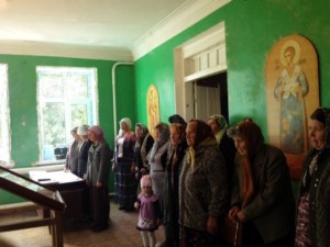 Совершен чин положения антиминса и первая Божественная литургия в храме Сошествия Святого Духа на апостолов с. Синодское Воскресенского района