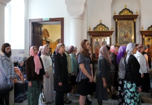 Всенощное бдение на Архиерейском подворье — храме в честь иконы Божией Матери «Утоли моя печали» г.Саратова