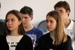 Саратовские лицеисты узнали о языке равноапостольных Мефодия и Кирилла и смогли оценить собственный словарный запас