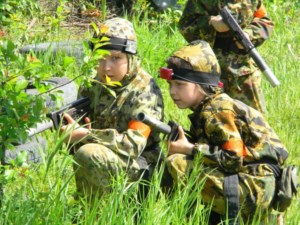 Воспитанники «Патриота» приняли участие в военно-тактической игре и поучились водить парусник