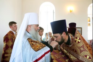 Всенощное бдение в храме во имя святых царственных страстотерпцев п. Дубки