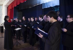Архиерейский мужской хор выступил с концертом в исправительной колонии №2