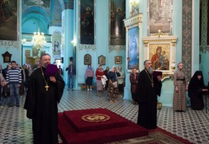 Всенощное бдение в храме в честь Сошествия Святого Духа г.Саратова