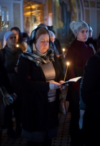 Великое повечерие с чтением канона преподобного Андрея Критского в Свято-Троицком кафедральном соборе г.Саратова