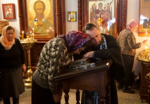 Литургия Преждеосвященных Даров в храме во имя святителя Тихона, Епископа Воронежского, Задонского чудотворца г.Саратова