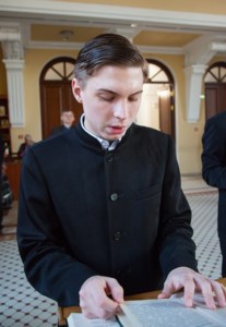 Литургия Преждеосвященных Даров на Архиерейском подворье — храме во имя святого апостола и евангелиста Иоанна Богослова при Саратовской православной духовной семинарии