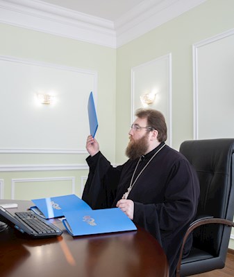 Митрополит Игнатий встретился с новыми руководителями отделов социального направления