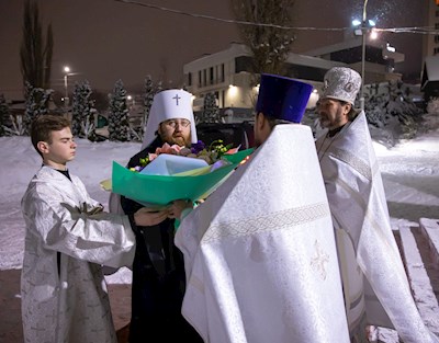 Митрополит Игнатий совершил Божественную литургию в Свято-Духовском соборе г. Саратова