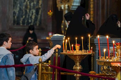 Митрополит Игнатий принял участие в Божественной литургии и торжествах в день тезоименитства Святейшего Патриарха Кирилла