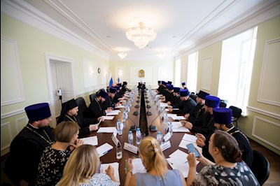 Митрополит Игнатий возглавил расширенное заседание Епархиального совета