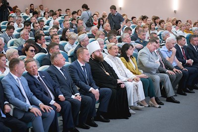 Митрополит Игнатий принял участие в торжественном мероприятии ко Дню России