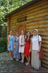 Ребята из «Солнечного» совершили паломническую поездку на святой источник