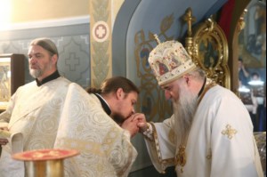 Крещальная литургия в Свято-Троицком кафедральном соборе г.Саратова