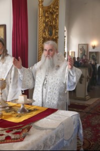 Божественная литургия в храме во имя Архангела Михаила с. Михайловка Саратовского района