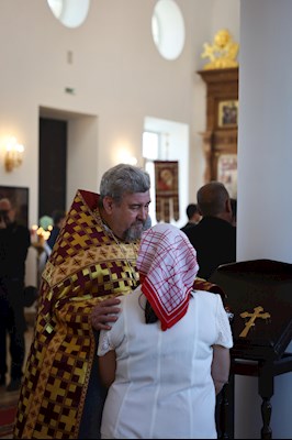 Божественная литургия в храме новомучеников и исповедников Саратовских г. Саратова
