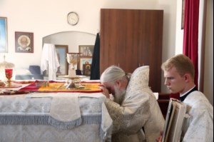 Божественная литургия в храме во имя Архангела Михаила с. Михайловка Саратовского района