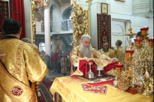 Божественная литургия в храме во имя Всех святых, в земле Российской просиявших, г.Саратова