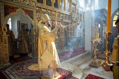 Митрополит Игнатий совершил Божественную литургию в Свято-Алексиевском женском монастыре г. Саратова