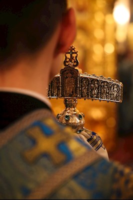Вечернее богослужение с чтением акафиста Пресвятой Богородице в Свято-Троицком кафедральном соборе г. Саратова