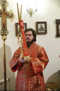 Божественная литургия и панихида в храме во имя святителя и чудотворца Николая на Елшанском кладбище г.Саратова
