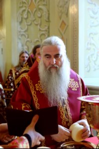 Божественная литургия в храме в честь Покрова Пресвятой Богородицы г. Саратова