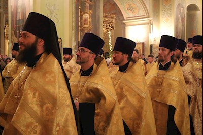 Великая рождественская вечерня в Покровском соборе г. Саратова