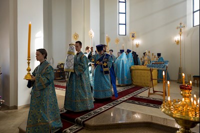 Митрополит Игнатий совершил Божественную литургию в храме святого апостола и евангелиста Иоанна Богослова с. Казанла Базарно-Карабулакского района